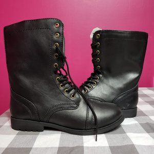 Women's Black Boots